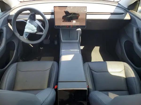 7SAYGDED7TF388306 2026 TESLA MODEL Y - Image 8