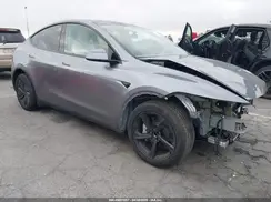 7SAYGDED7TF394395 2026 TESLA MODEL Y