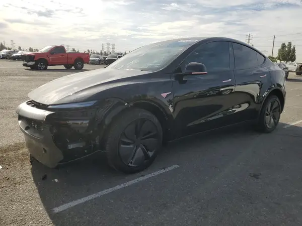 7SAYGDED7TF413298 2026 TESLA MODEL Y - Image 1