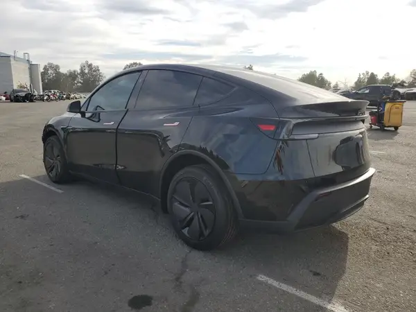 7SAYGDED7TF413298 2026 TESLA MODEL Y - Image 2