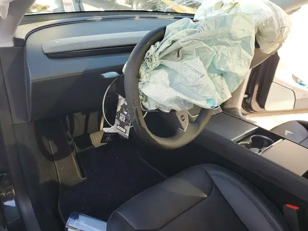 7SAYGDED7TF417173 2026 TESLA MODEL Y - Image 8
