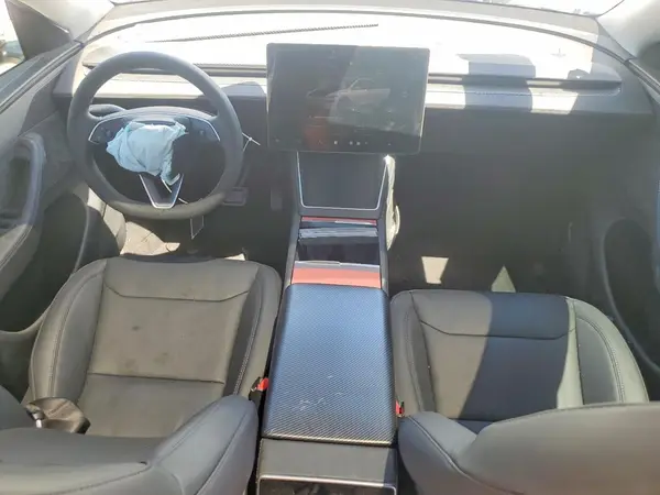 7SAYGDED7TF431994 2026 TESLA MODEL Y - Image 8