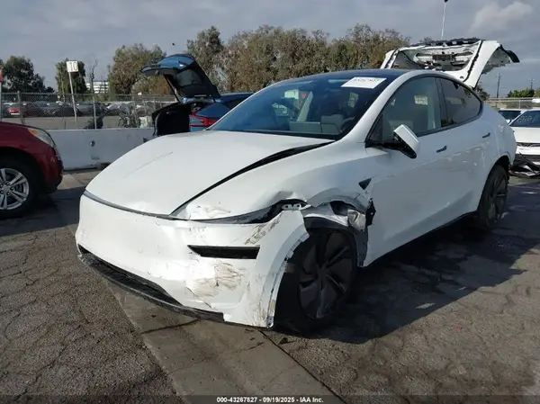 7SAYGDED7TF446169 2026 TESLA MODEL Y - Image 2