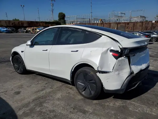 7SAYGDED7TF528287 2026 TESLA MODEL Y - Image 2