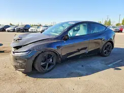 7SAYGDED7TF559054 2026 TESLA MODEL Y