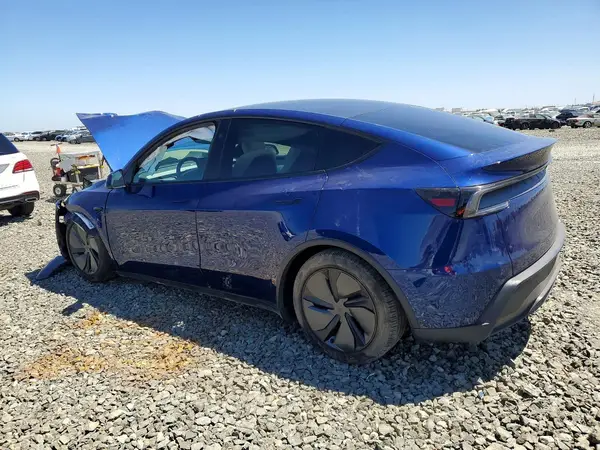 7SAYGDED7TF587646 2026 TESLA MODEL Y - Image 2