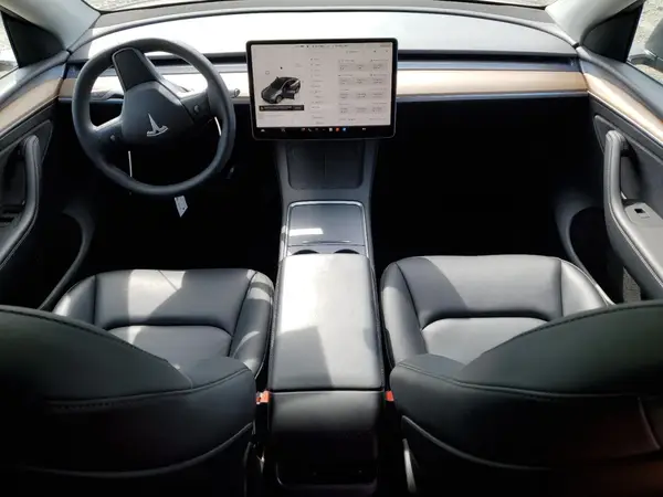 7SAYGDED8PF915954 2023 TESLA MODEL Y - Image 8
