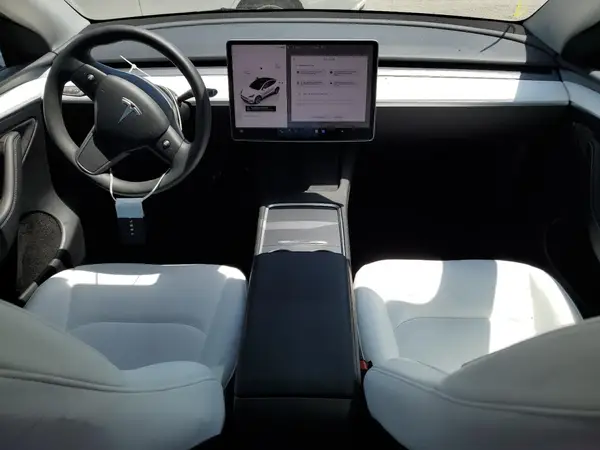 7SAYGDED8PF933497 2023 TESLA MODEL Y - Image 8