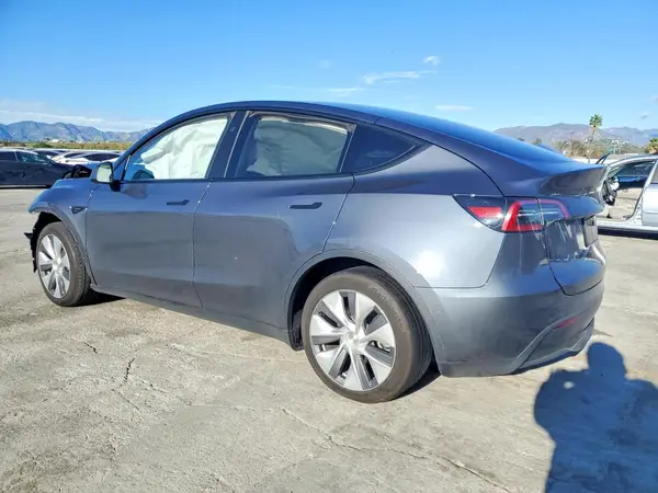 7SAYGDED8PF957329 2023 TESLA MODEL Y - Image 2