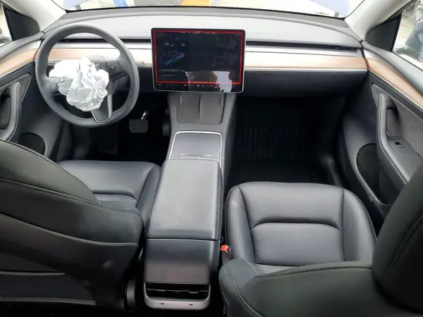 7SAYGDED8PF957377 2023 TESLA MODEL Y - Image 8