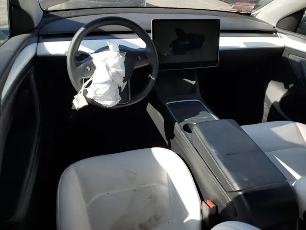 7SAYGDED8PF967651 2023 TESLA MODEL Y - Image 8