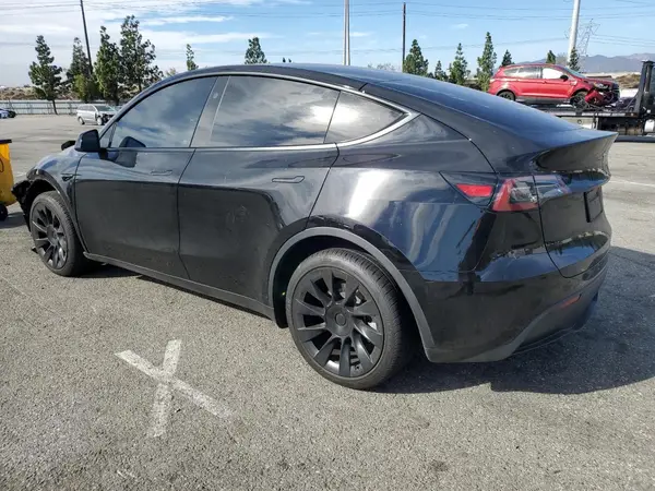 7SAYGDED8PF977158 2023 TESLA MODEL Y - Image 2