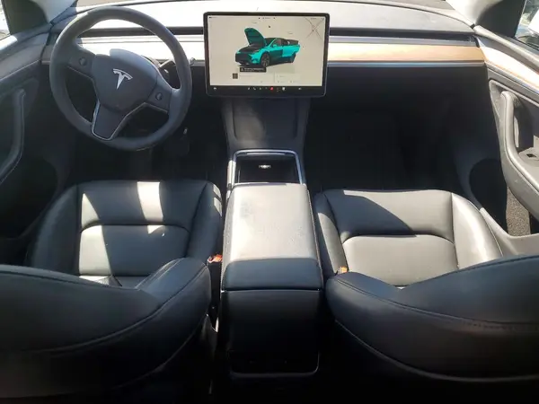 7SAYGDED8RA307397 2024 TESLA MODEL Y - Image 8