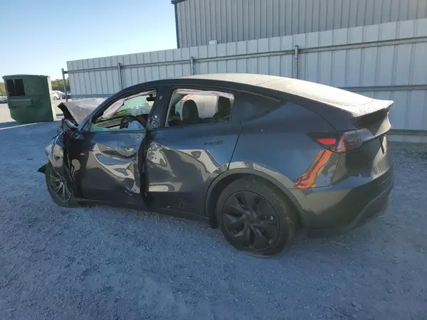 7SAYGDED8RA330260 2024 TESLA MODEL Y - Image 2
