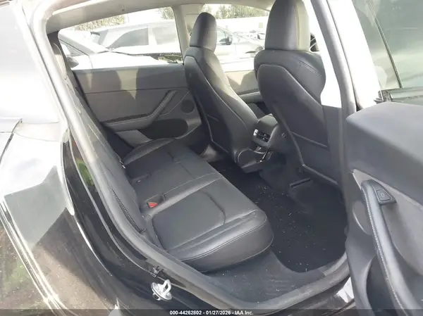 7SAYGDED8RF005899 2024 TESLA MODEL Y - Image 8