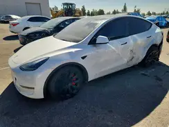 7SAYGDED8RF008883 2021 TESLA MODEL Y