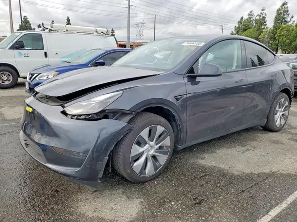7SAYGDED8RF051300 2024 TESLA MODEL Y - Image 1