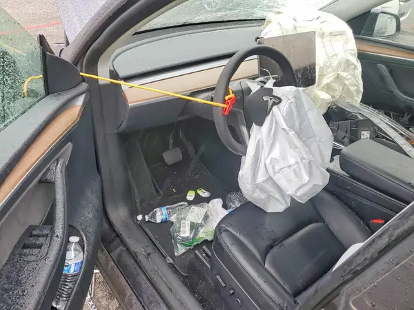 7SAYGDED8RF087150 2024 TESLA MODEL Y - Image 8
