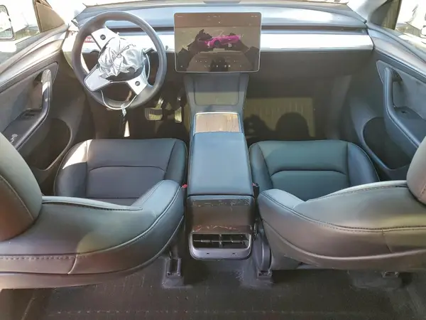 7SAYGDED8RF088606 2024 TESLA MODEL Y - Image 8