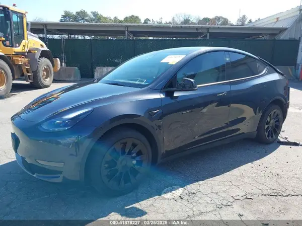 7SAYGDED8RF093790 2024 TESLA MODEL Y - Image 2