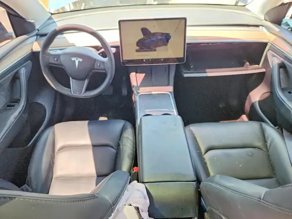7SAYGDED8RF094518 2024 TESLA MODEL Y - Image 8