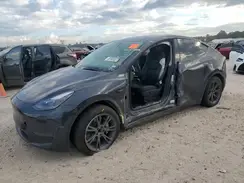 7SAYGDED8RF100057 2024 TESLA MODEL Y