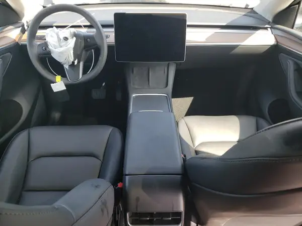 7SAYGDED8RF106232 2024 TESLA MODEL Y - Image 8