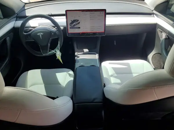 7SAYGDED8RF112970 2024 TESLA MODEL Y - Image 8