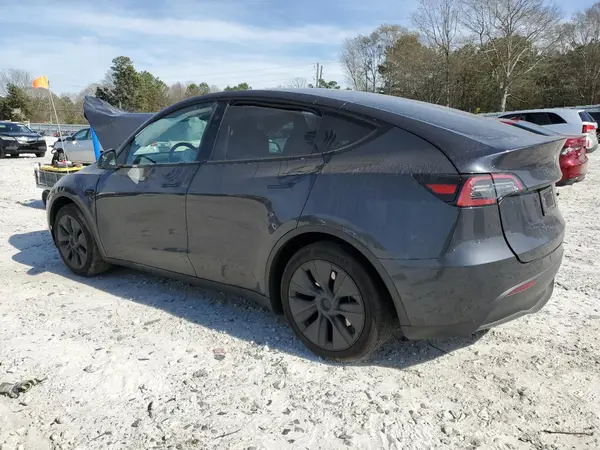 7SAYGDED8RF113441 2024 TESLA MODEL Y - Image 2