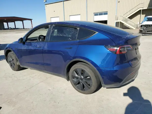 7SAYGDED8RF132720 2024 TESLA MODEL Y - Image 2