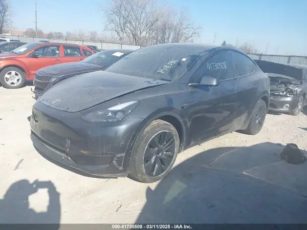 7SAYGDED8RF158346 2024 TESLA MODEL Y - Image 2