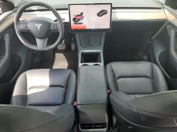 7SAYGDED8RF158606 2024 TESLA MODEL Y - Image 8