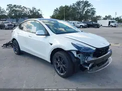 7SAYGDED8RF161425 2024 TESLA MODEL Y