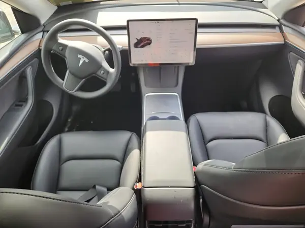 7SAYGDED8RF166348 2024 TESLA MODEL Y - Image 8