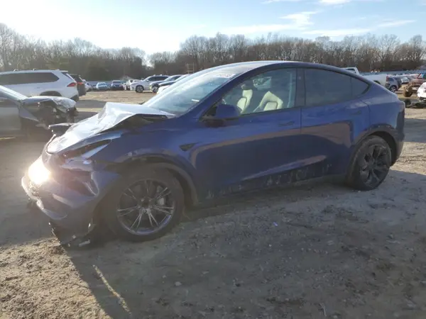 7SAYGDED8RF170299 2024 TESLA MODEL Y - Image 1