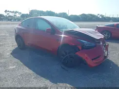 7SAYGDED8RF187121 2024 TESLA MODEL Y