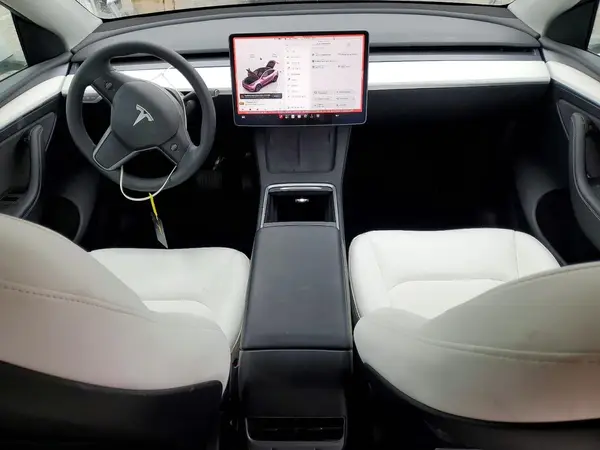 7SAYGDED8RF191931 2024 TESLA MODEL Y - Image 8