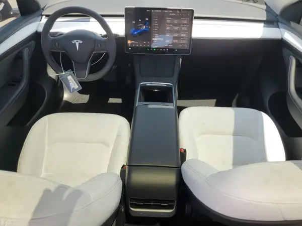 7SAYGDED8RF207691 2024 TESLA MODEL Y - Image 8