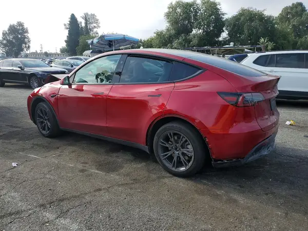 7SAYGDED8RF207917 2024 TESLA MODEL Y - Image 2
