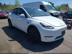 7SAYGDED8RF211112 2024 TESLA MODEL Y
