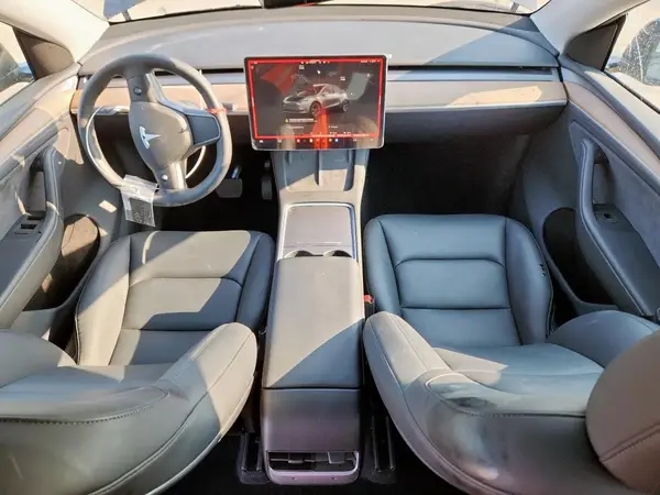 7SAYGDED8SA338056 2025 TESLA MODEL Y - Image 8