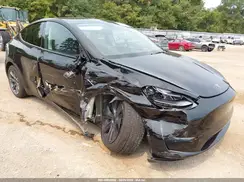 7SAYGDED8SA343743 2025 TESLA MODEL Y