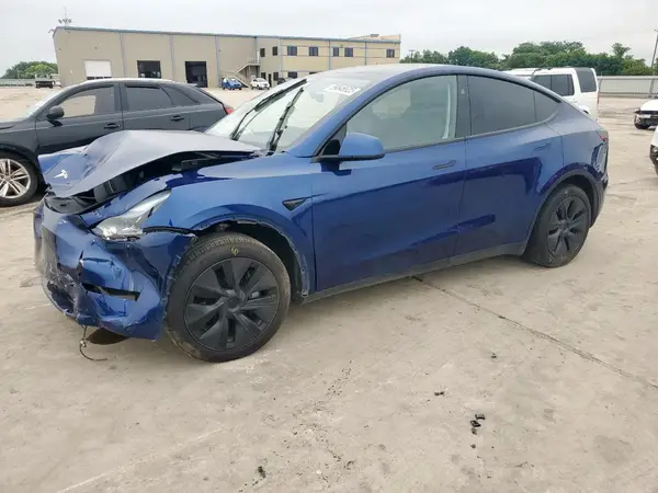 7SAYGDED8SA350000 2025 TESLA MODEL Y - Image 1
