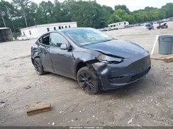 7SAYGDED8SA355875 2025 TESLA MODEL Y