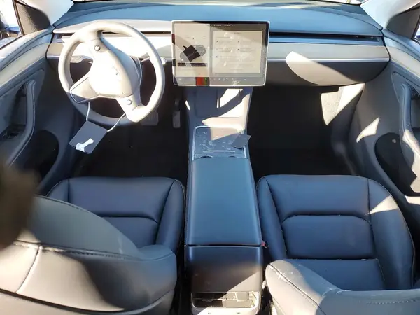 7SAYGDED8SA367623 2025 TESLA MODEL Y - Image 8