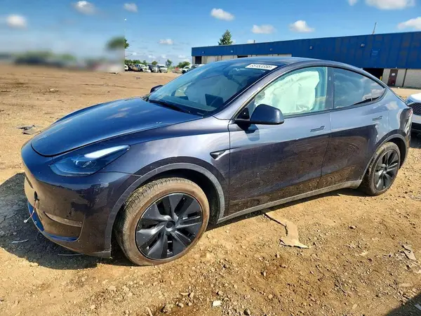7SAYGDED8SA378184 2025 TESLA MODEL Y - Image 1