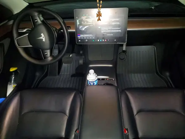 7SAYGDED8SF227753 2025 TESLA MODEL Y - Image 8