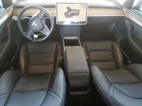 7SAYGDED8SF229860 2025 TESLA MODEL Y - Image 8