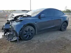 7SAYGDED8SF230698 2025 TESLA MODEL Y