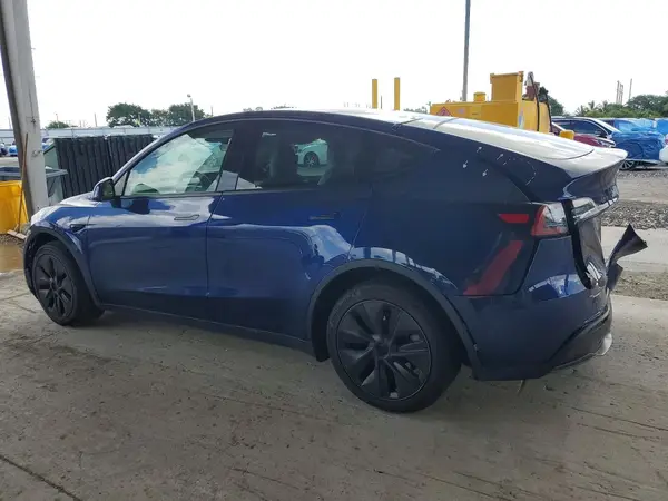 7SAYGDED8SF234606 2025 TESLA MODEL Y - Image 2